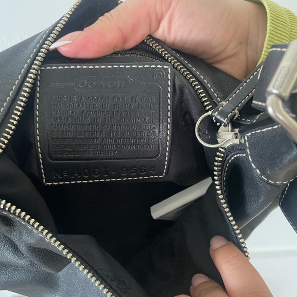 Authentic Coach purse - Picture 2 of 4